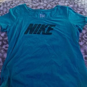 nike tee